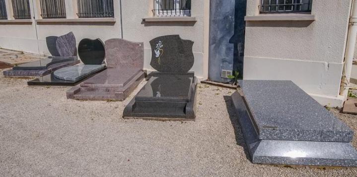 Marbrerie funéraire personnalisée Angerville