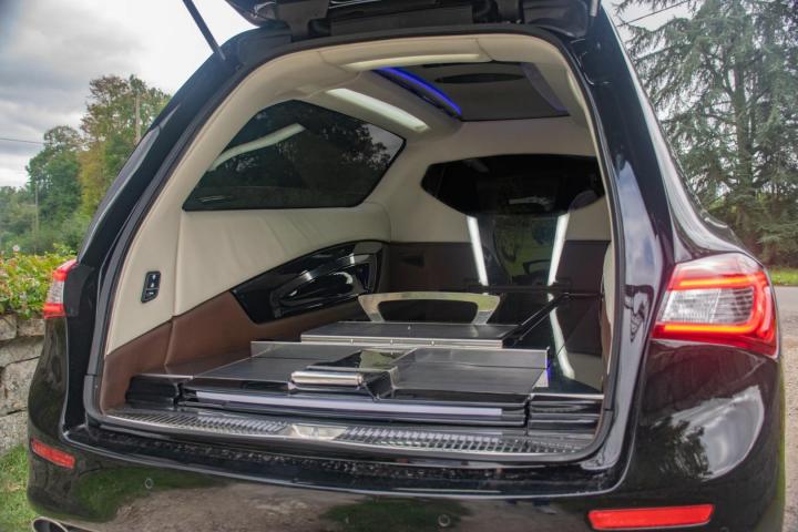 Voiture funéraire Angerville